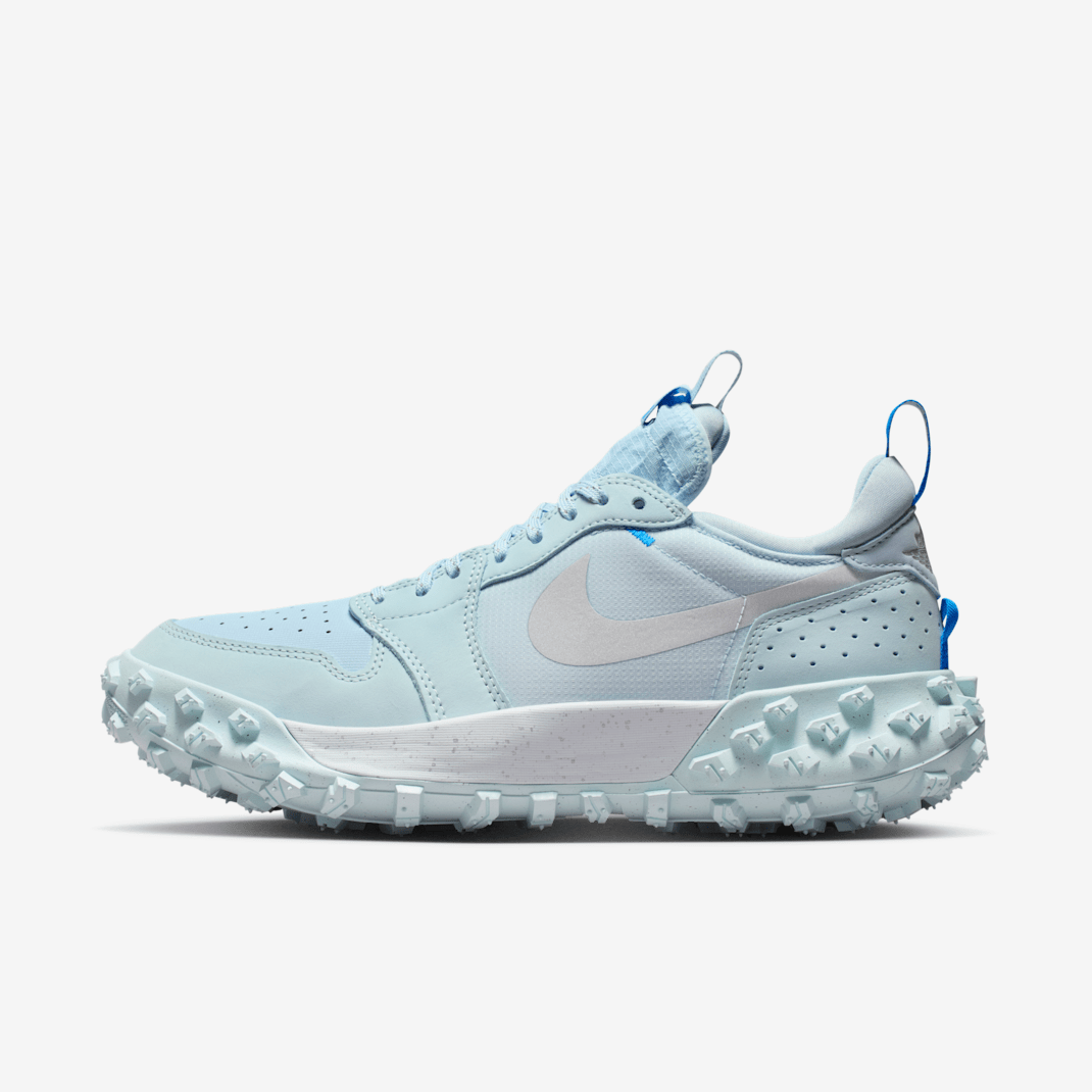 Glacier Blue/Pale Blue/Light Armory Blue/Silver