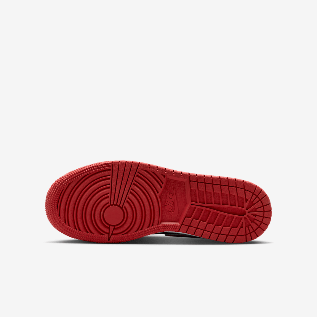 Air Jordan 1 Low SE - Image 2