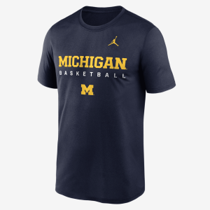 Michigan Courtside Basketball Legend